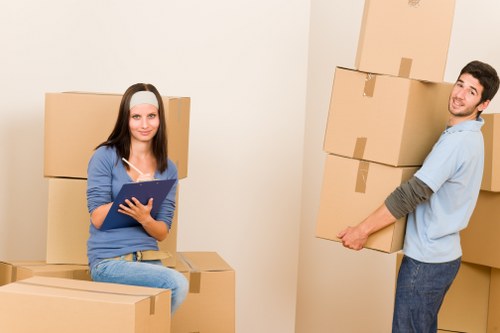 Specialized unpacking process in a new home